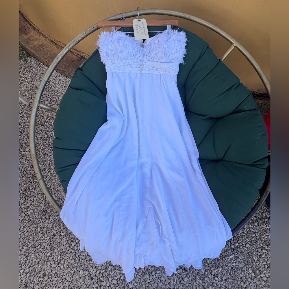 white dress